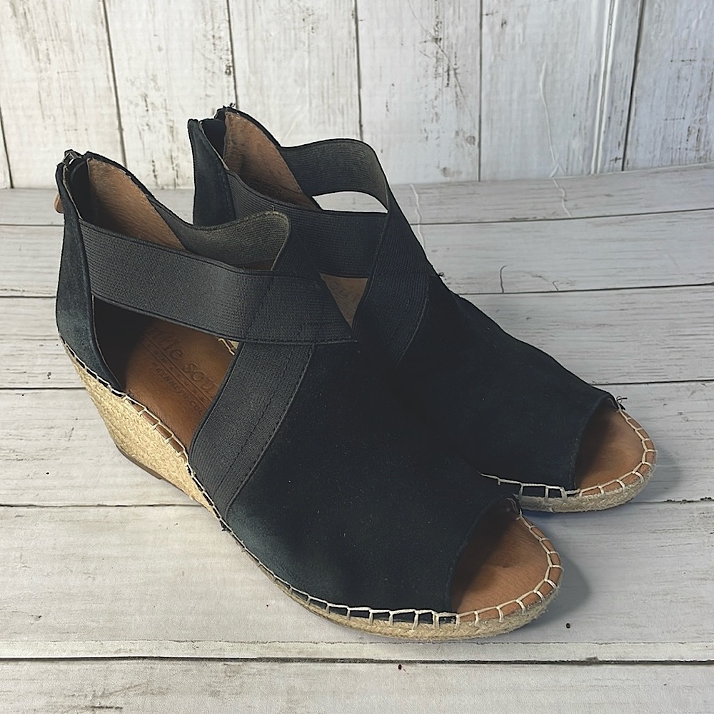 Gentle Souls by Kenneth Cole Black Charli Crisscross Espadrille Wedge Sandals